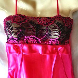 Women's Pink & Black Silk Chemise Size Small NWT